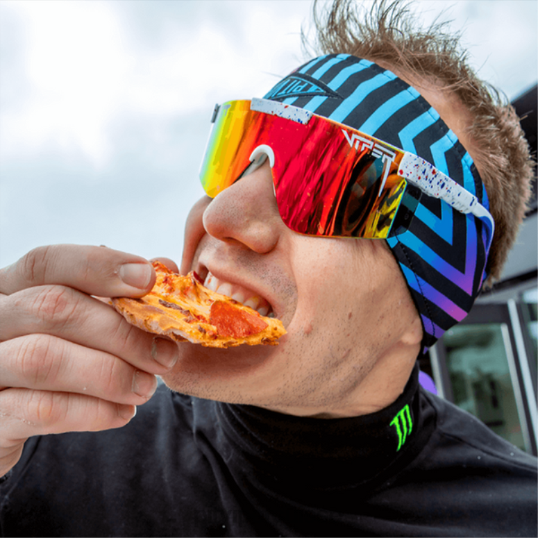 vipère suisse 8L2Z6157 le gronk merika des années 2000