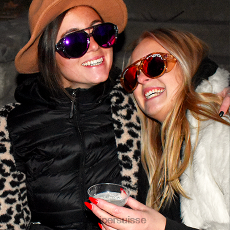 vipère suisse 8L2Z621 la fumée montre des excitateurs polarisés