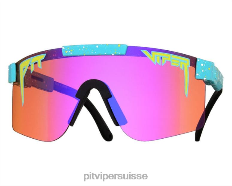 vipère suisse 8L2Z641 le coucher du soleil en bateau à moteur